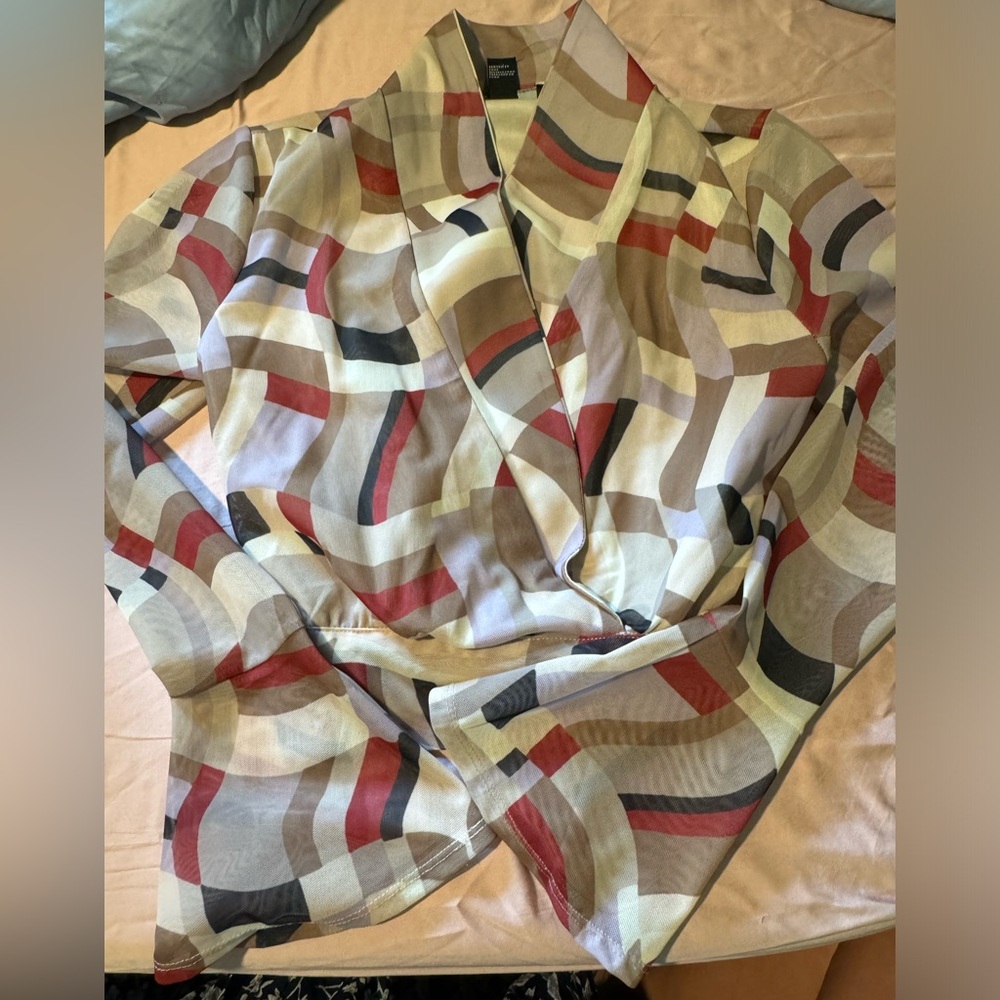 Forever 21 wrap style top
